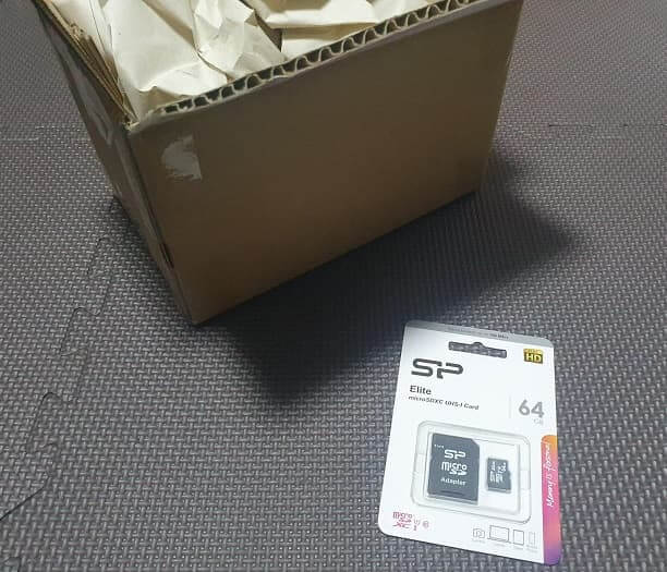 届いたmicrosd