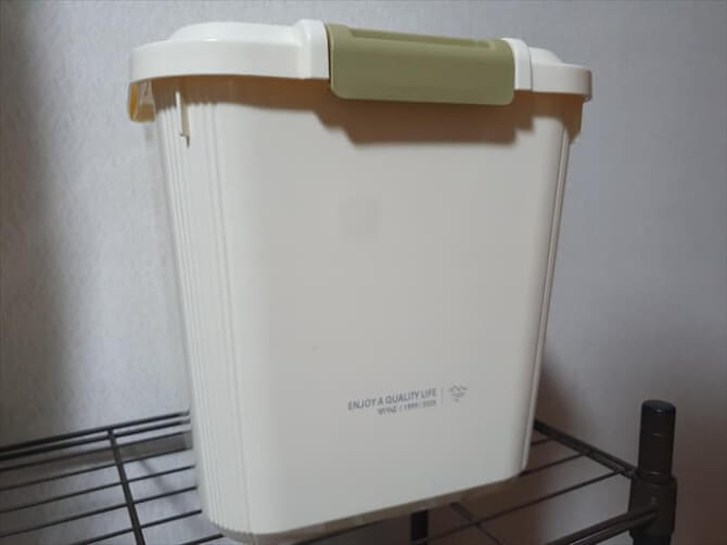 プロテイン保存容器